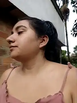 Hellen Alex online show from February 12, 2025, 1:48 pm