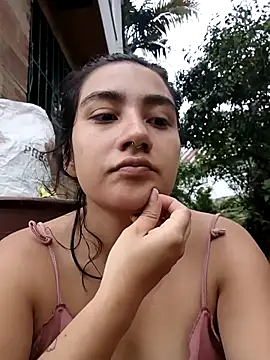 Hellen Alex online show from March 11, 2025, 2:40 pm