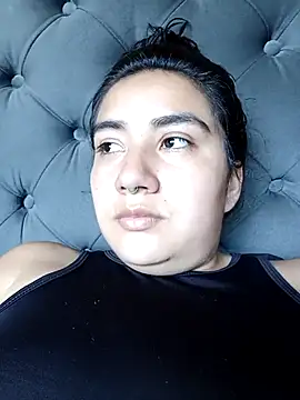 Hellen Alex online show from September 26, 2025, 4:33 pm