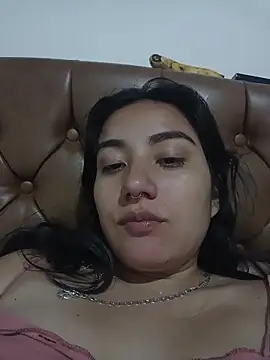 Hellen Alex online show from March 9, 2026, 2:43 pm