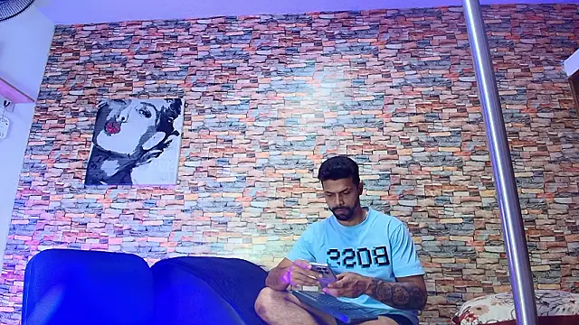 Snapshot of max_ashley_mds chatting on February 21, 2026, 1:45 pm max ashley mds online show from February 21, 2026, 1:45 pm