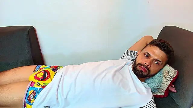 Snapshot of max_ashley_mds chatting on March 4, 2026, 1:17 pm max ashley mds online show from March 4, 2026, 1:17 pm