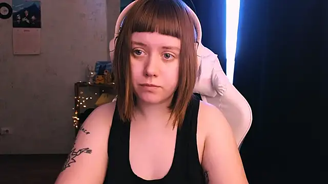 June shy0 online show from January 6, 2025, 8:57 am