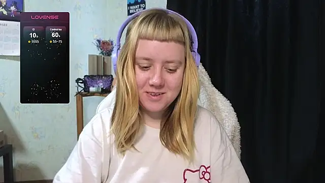 June shy0 online show from October 19, 2025, 6:58 am