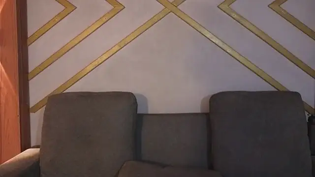 Emma gatess online show from October 17, 2025, 12:08 pm