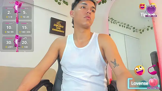 ryan carter08 online show from October 15, 2025, 7:03 pm