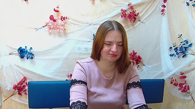 FreyaDak online show from December 17, 2024, 3:06 am