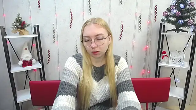 BeatriceFly online show from January 8, 2025, 6:09 am