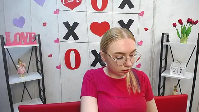 BeatriceFly online show from January 27, 2025, 12:37 pm