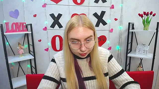 BeatriceFly online show from February 22, 2025, 12:40 pm