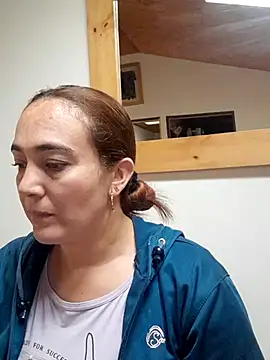 skayhot  online show from February 13, 2026, 12:56 pm