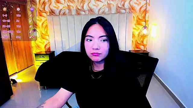 Snapshot of miichael_black chatting on April 22, 2026, 6:31 pm miichael black online show from April 22, 2026, 6:31 pm