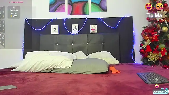 toyboys1 online show from December 4, 2024, 4:54 am