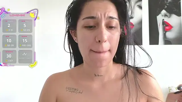 tammyandrade  online show from April 16, 2026, 1:12 pm