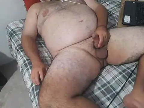 mfreitas005 online show from February 20, 2025, 3:56 am