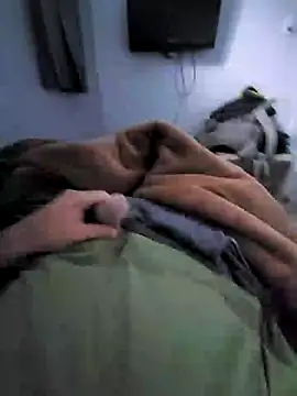 mfreitas005 online show from November 7, 2025, 3:56 pm