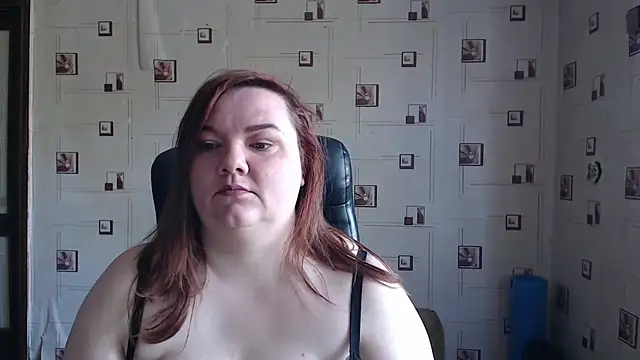 TasyaBigTTs online show from April 17, 2026, 11:35 am