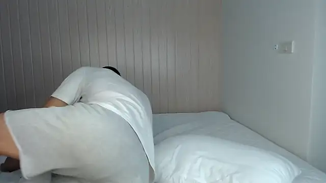 Snapshot of heilgarbest chatting on November 7, 2025, 10:04 am heilgarbest online show from November 7, 2025, 10:04 am