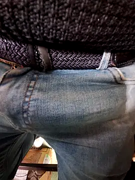 Sloulabg24 online show from April 15, 2026, 2:24 pm