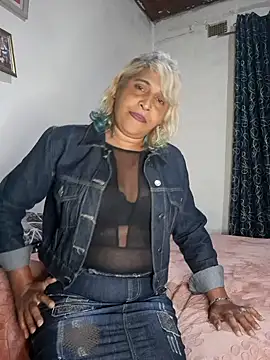 Goodgirlsue 77 online show from July 4, 2026, 2:56 pm