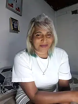 Goodgirlsue 77 online show from July 16, 2026, 4:35 pm
