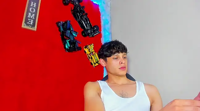 LilOwen  online show from March 4, 2025, 2:38 am