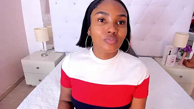 Isla Scott online show from January 16, 2026, 11:25 am