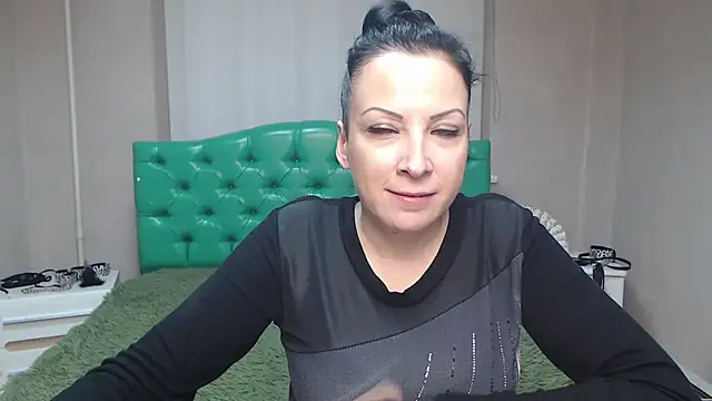 ElizabethSho online show from December 8, 2024, 3:21 am