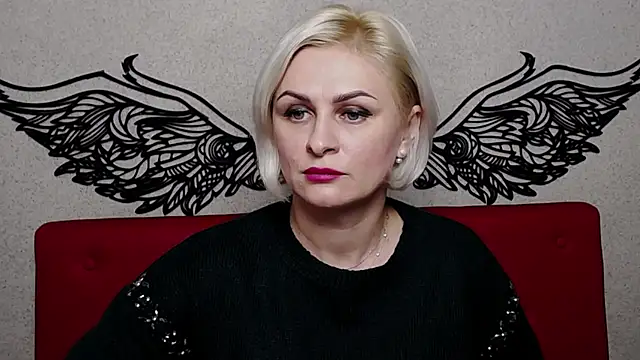 OliviaHorst online show from December 4, 2024, 12:36 pm