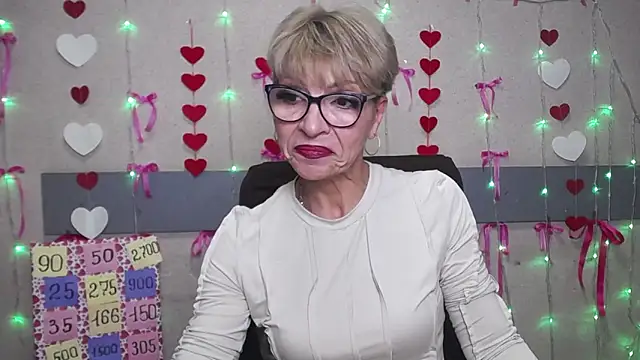 EllaBonito online show from February 5, 2025, 9:36 am