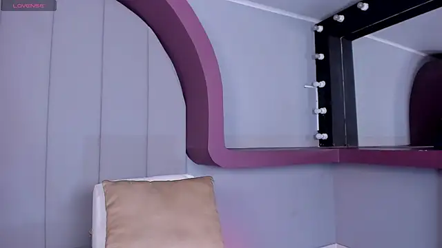 Snapshot of celestelewis chatting on October 4, 2025, 7:34 pm celestelewis online show from October 4, 2025, 7:34 pm