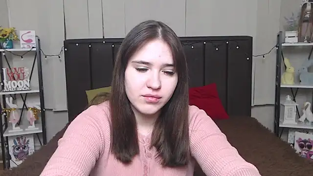 LauraHlot online show from February 6, 2025, 4:31 am