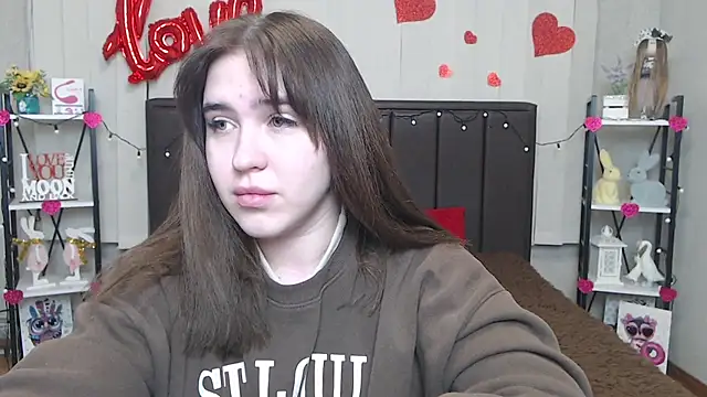 LauraHlot online show from February 14, 2025, 1:13 am