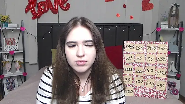 LauraHlot online show from March 13, 2025, 9:37 pm