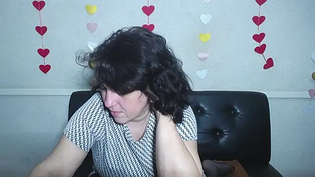 LuciaMii online show from January 27, 2025, 3:37 am