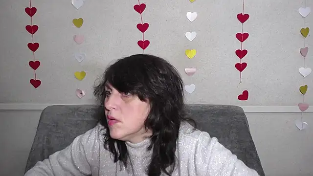 LuciaMii online show from February 25, 2025, 5:58 pm