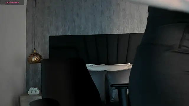 Snapshot of SARA_STONE17 chatting on February 10, 2025, 5:30 pm SARA STONE17 online show from February 10, 2025, 5:30 pm