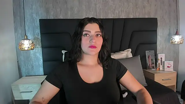 Snapshot of SARA_STONE17 chatting on February 25, 2025, 11:30 am SARA STONE17 online show from February 25, 2025, 11:30 am