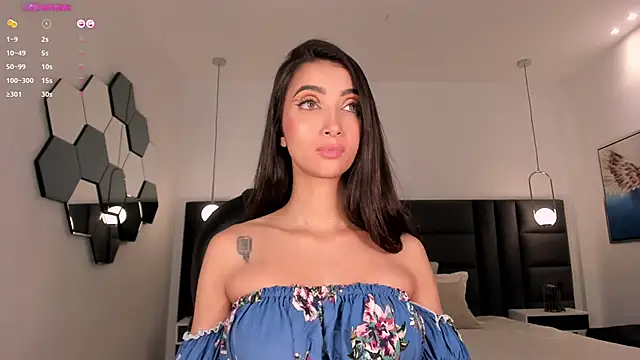 ValeriaVelvet online show from March 20, 2025, 5:58 pm