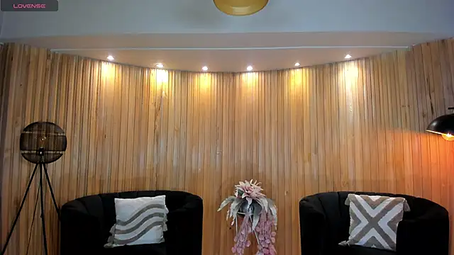 ValeriaVelvet online show from December 15, 2025, 12:20 pm