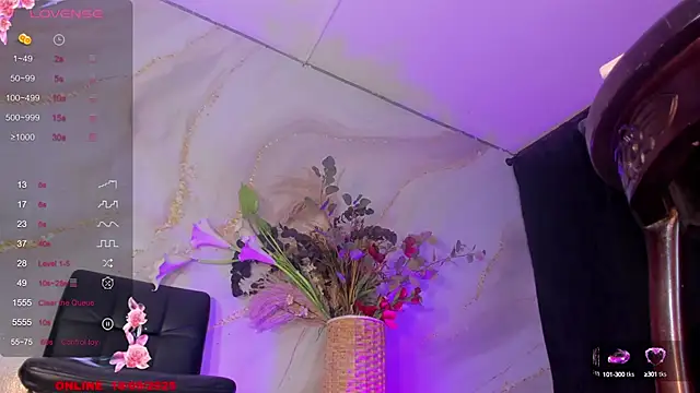 Karla-Ebony online show from September 18, 2025, 2:41 pm