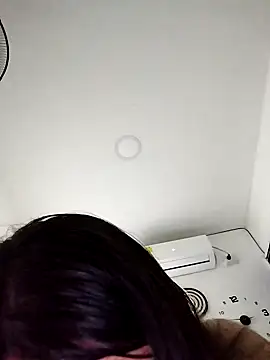 Linda Lars online show from January 5, 2025, 7:49 am