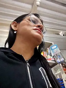 Linda Lars online show from December 21, 2025, 3:13 am