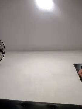 Linda Lars online show from January 13, 2026, 4:29 am