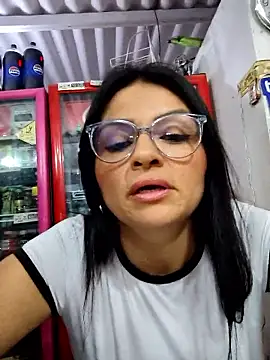 Linda Lars online show from April 9, 2026, 2:22 am