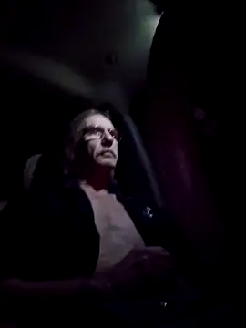 coolbrease10 online show from November 29, 2025, 12:46 am