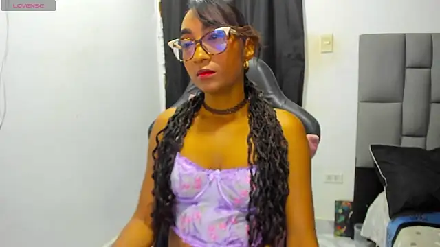 Snapshot of MurphyAngelina chatting on July 10, 2026, 3:33 am MurphyAngelina online show from July 10, 2026, 3:33 am