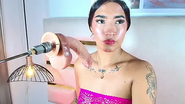 baby naughty1  online show from November 26, 2025, 1:56 pm