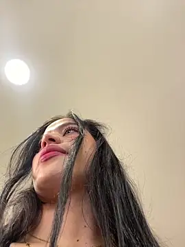 ariel jonees online show from September 14, 2025, 3:49 am