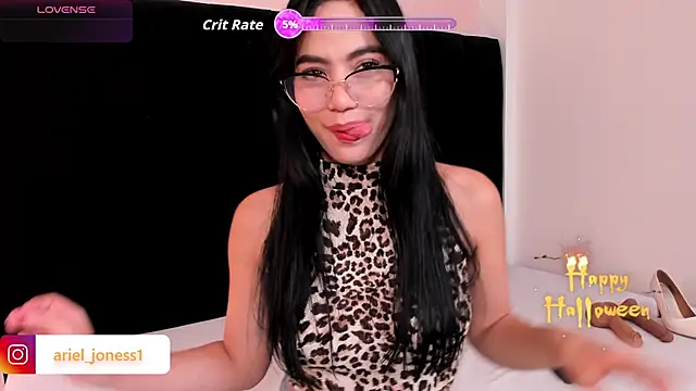 ariel jonees online show from November 4, 2025, 5:01 pm